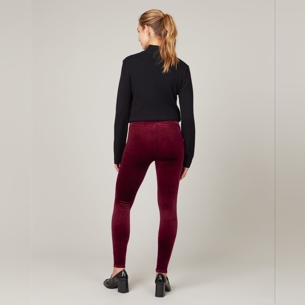Spanx rich burgandy velvet leggings size Large‎ power waist band.  G15